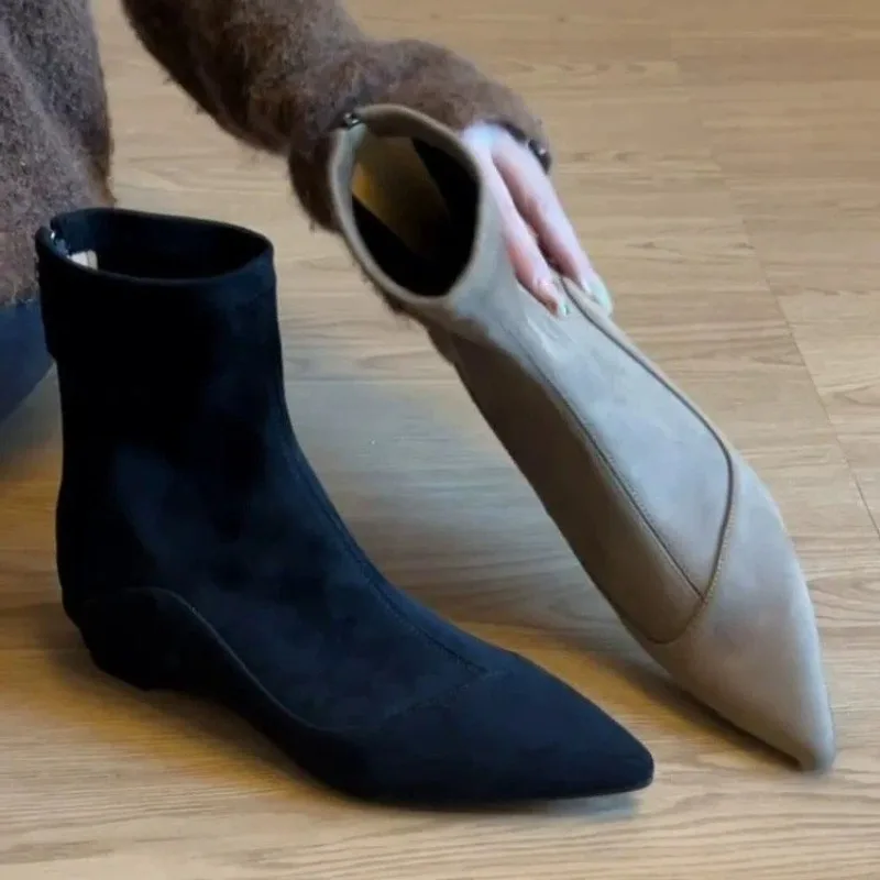 Sepatu Bot Warna Nude dengan U - Sock Boot Women ulasan dan harga